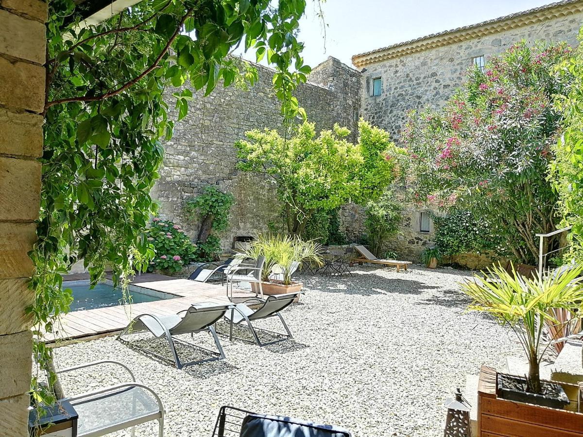 Gite D'Emeline Bourdic Exterior foto